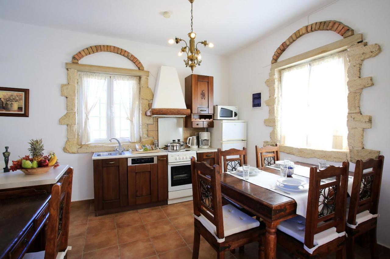 Villa Phaestias Kalamaki  Bagian luar foto